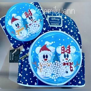 Minnie and Mickey❄️Mouse Snow Globe Backpack Set